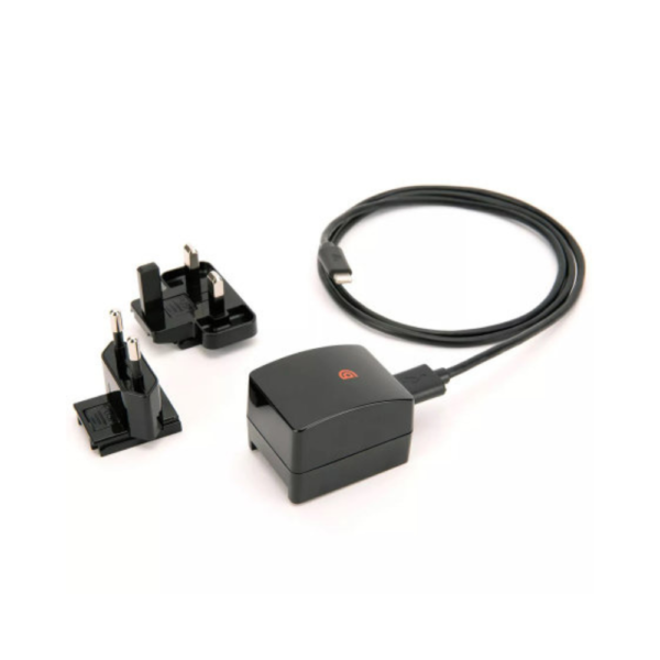 Griffin UK and EU plug with Lightning Cable